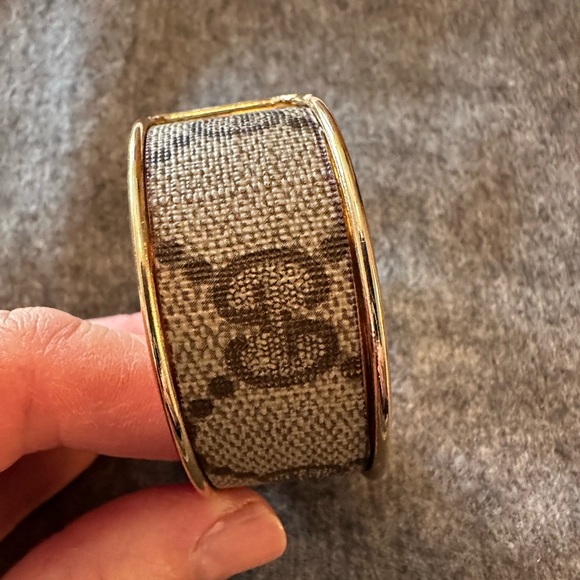 Repurposed Gucci canvas cuff - Picture 5 of 7